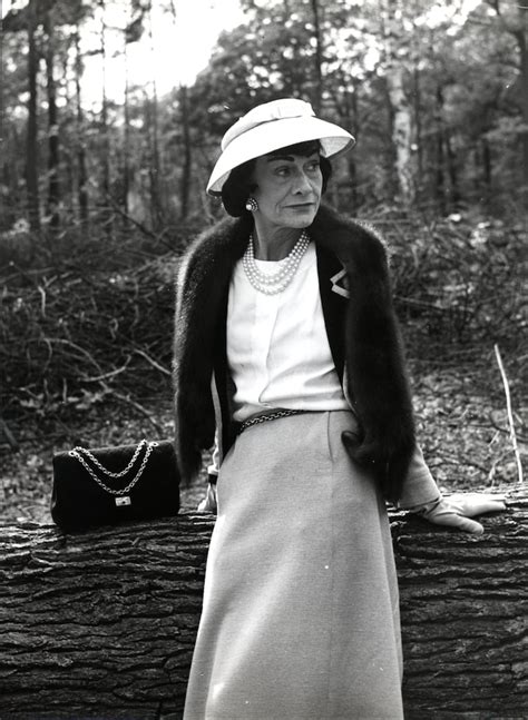 la histoire vrai de coco chanel|Coco Chanel birth and death.